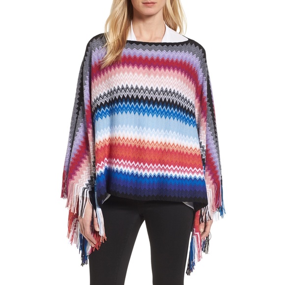 Missoni Sweaters - 🎉HP🎉 NWT Missoni Pink Zigzag Wool Blend Poncho